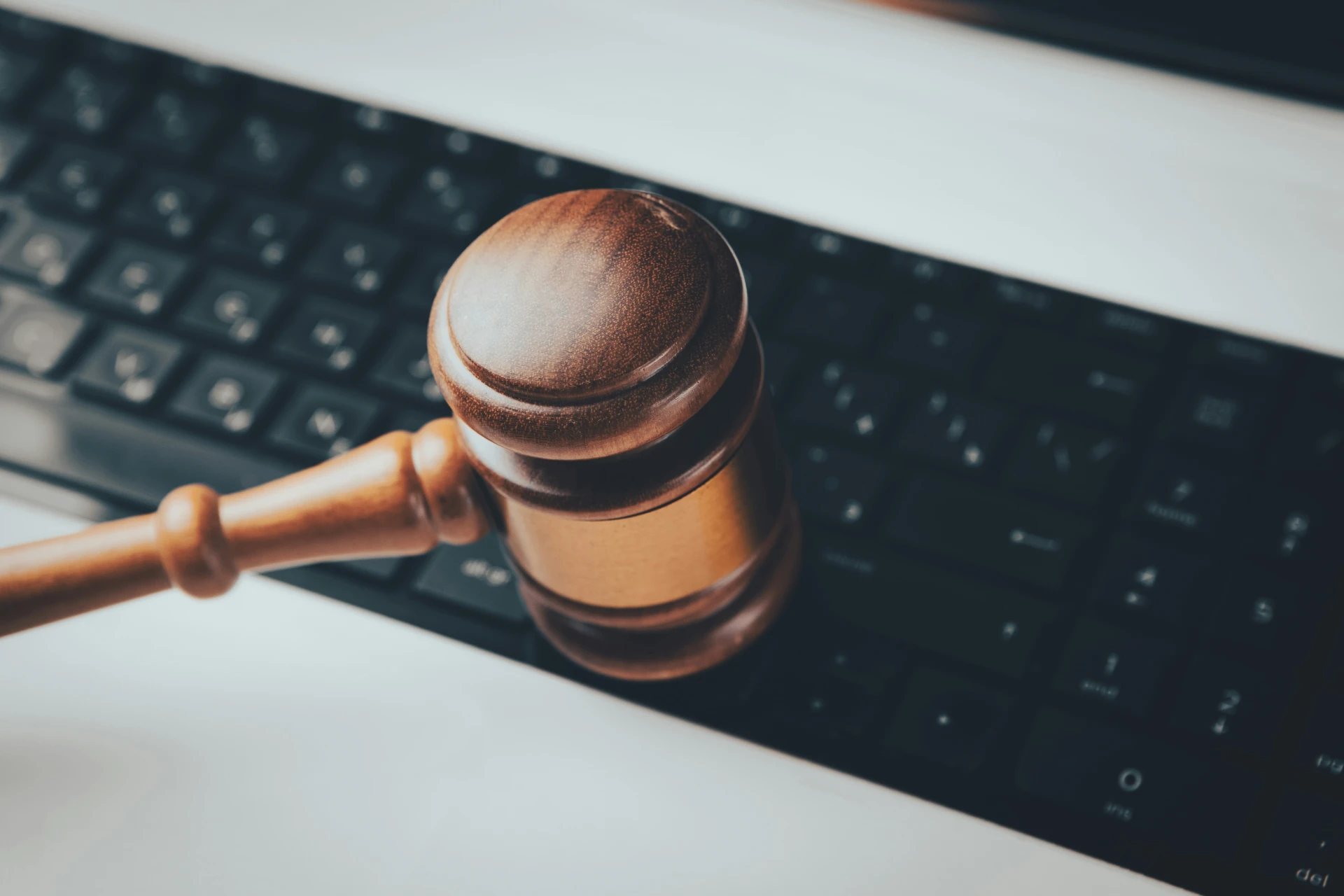 Can Estate Planning Documents Be Signed Remotely or Online Notarized?